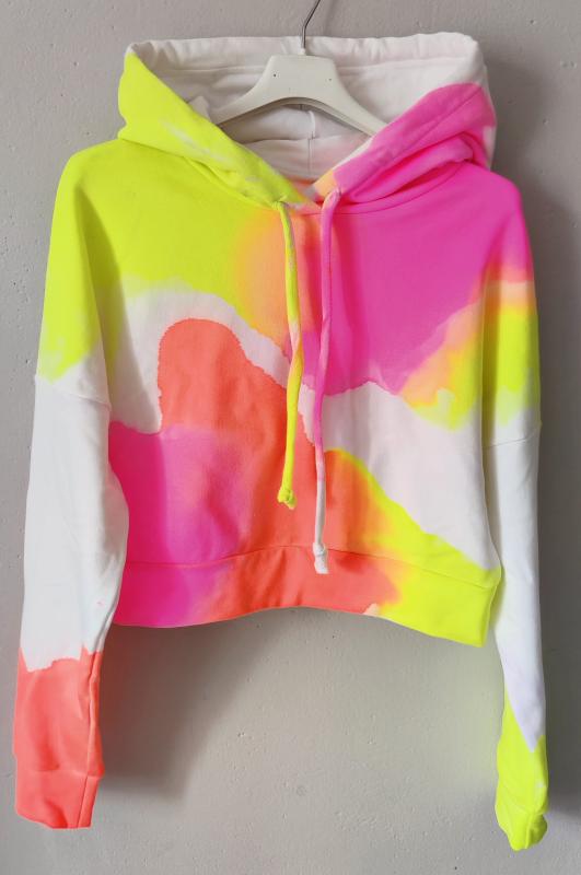 Dámská crop top mikina s kapucí ručně barvená — česká výroba 1